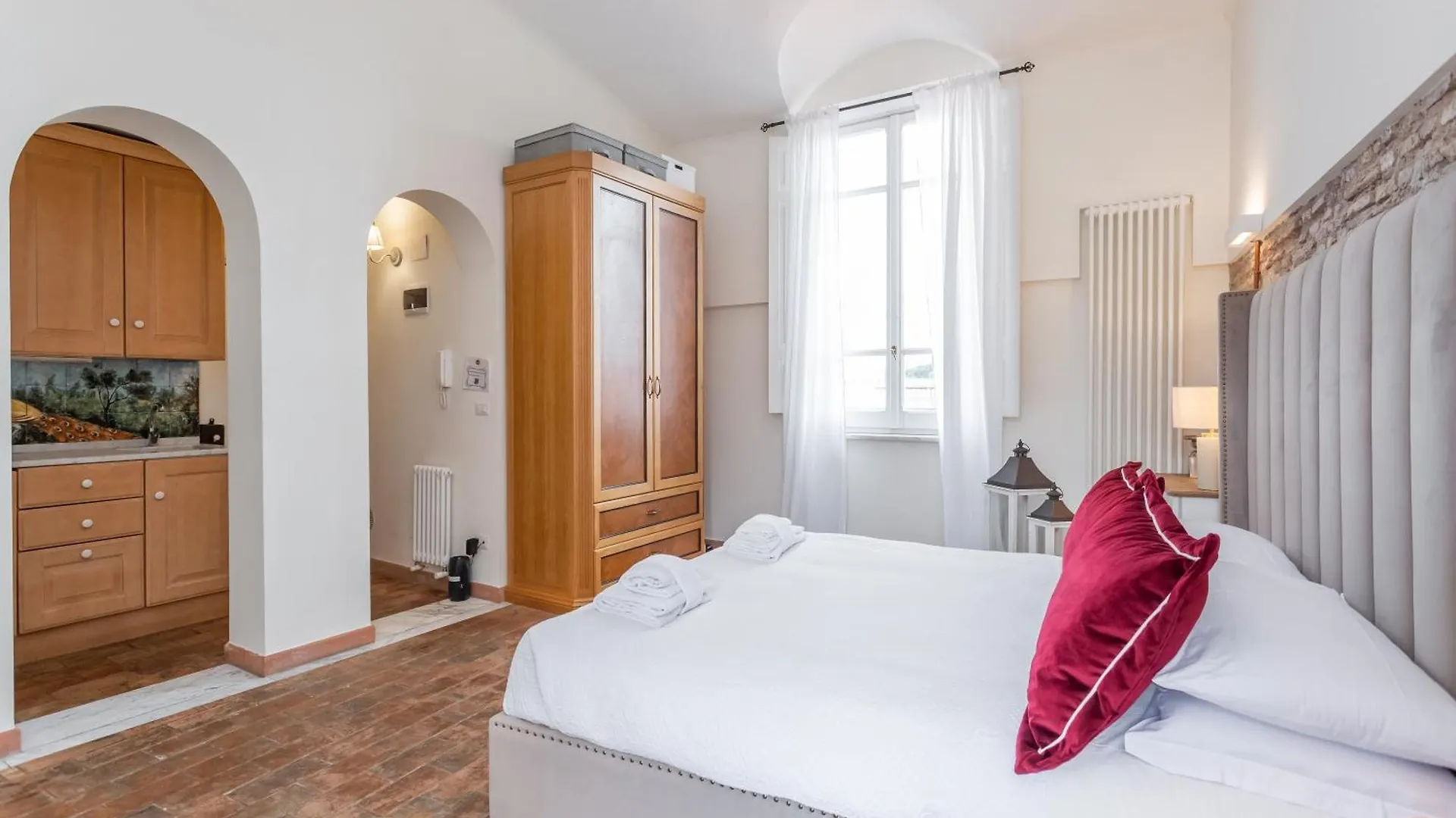 Roma Maxima: Amazing View Of The Roman Forum Apartment